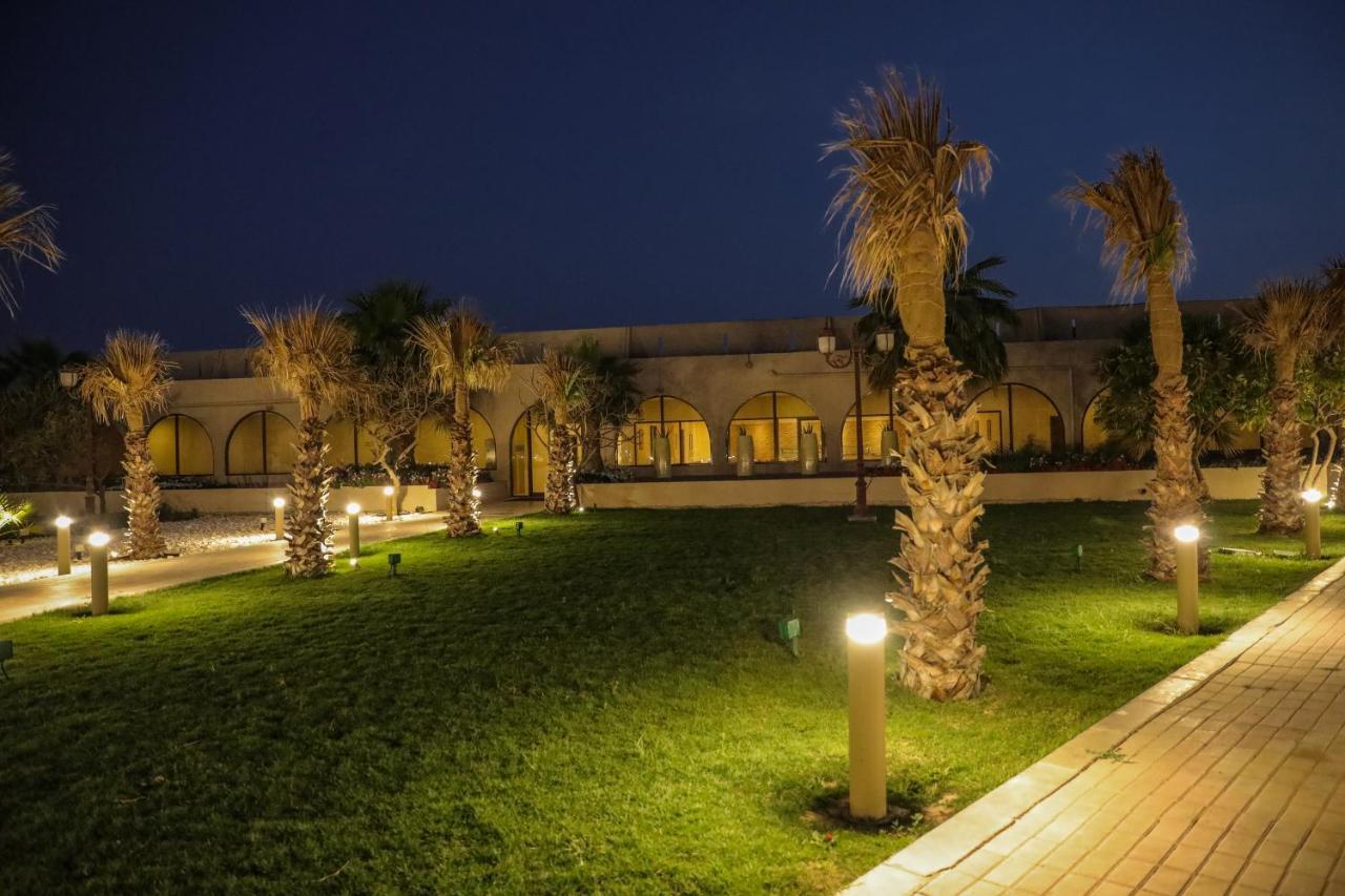 Dhafra Beach Hotel Jebel Dhanna Eksteriør bilde